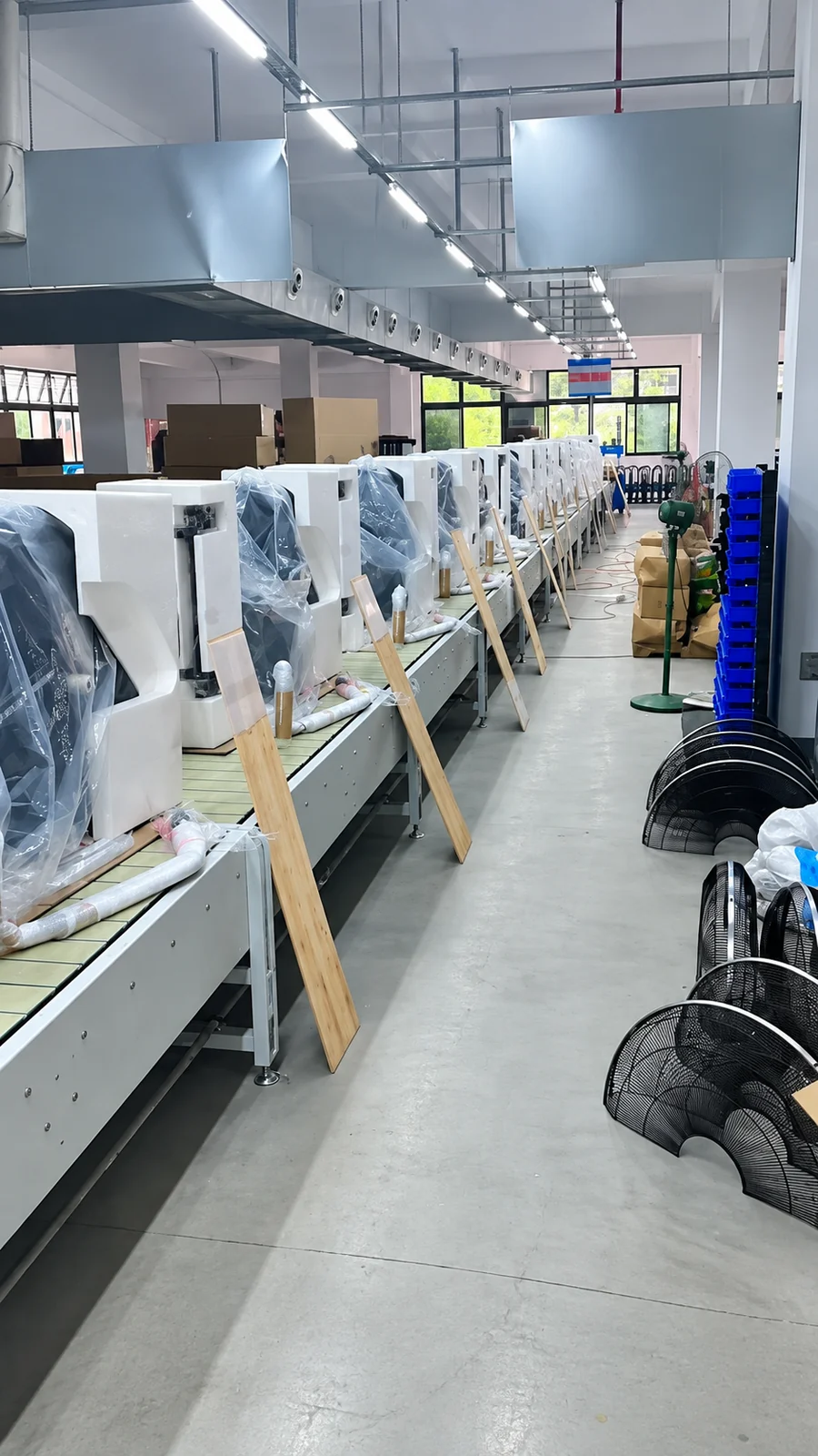Pre-shipment equipment condition and wrapping